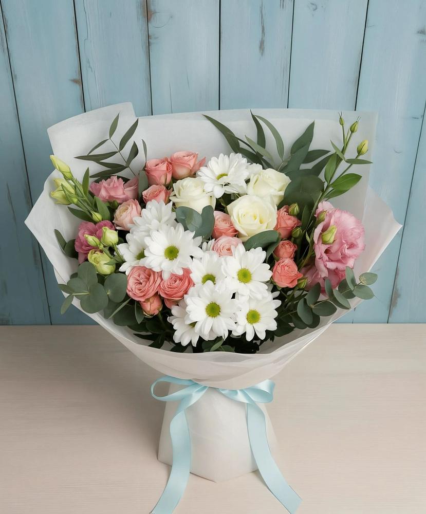 Букет цветов из: Розы, Лизиантусы и Хризантемы в Городище Волгоградской области