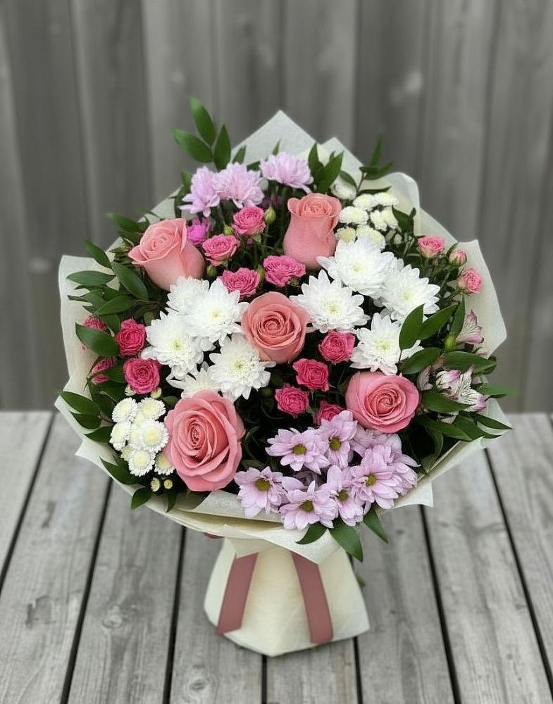Букет цветов из: Альстромерии, Гвоздики, Розы и Хризантемы в Городище Волгоградской области