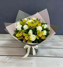 Букет цветов из:  Орхидеи и Розы в Городище Волгоградской области