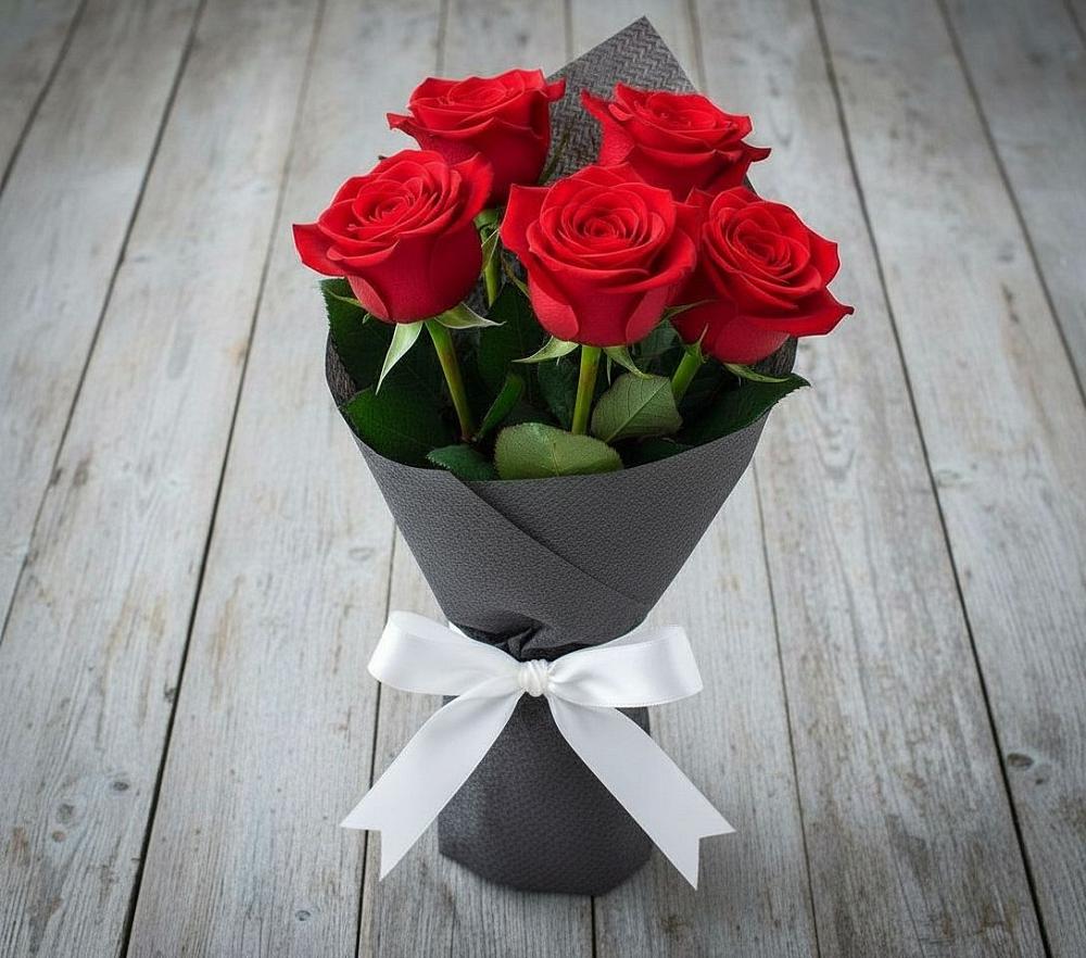 Букет 5 Красных роз Эдлесс Лав в Городище Волгоградской области
