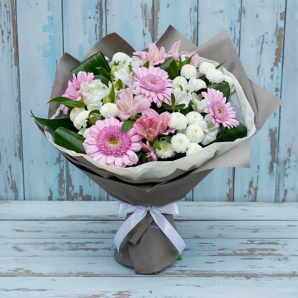 Букет цветов из: Герберы, Альстромерии и Хризантемы в Городище Волгоградской области