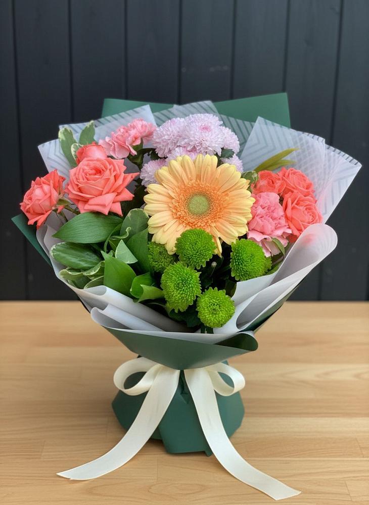 Букет цветов из: Гвоздики, Розы, Герберы и Хризантемы в Городище Волгоградской области